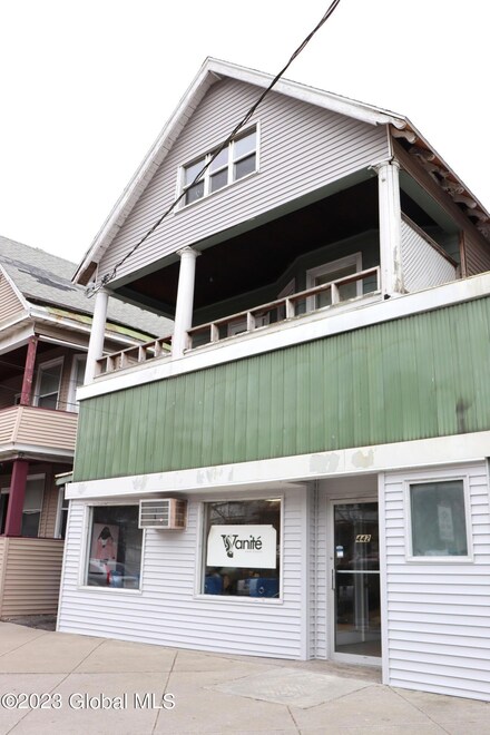 442 Delaware Ave, Albany, NY 12209