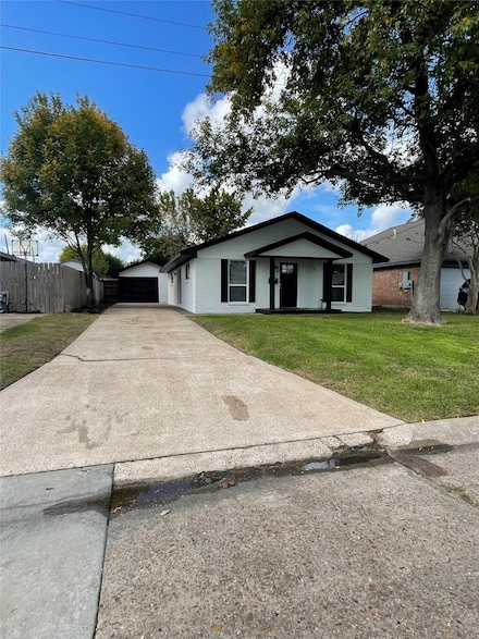 842 Dutch St, Deer Park, TX 77536