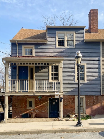 22 E Parmenter St, Newburgh, NY 12550