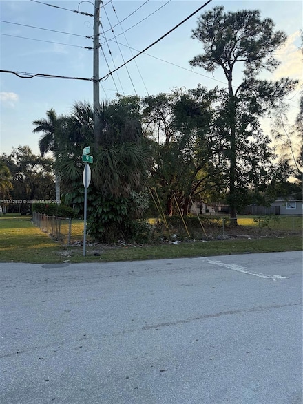 9 Ct. NE SW 2nd Ave, Homestead, FL 33030
