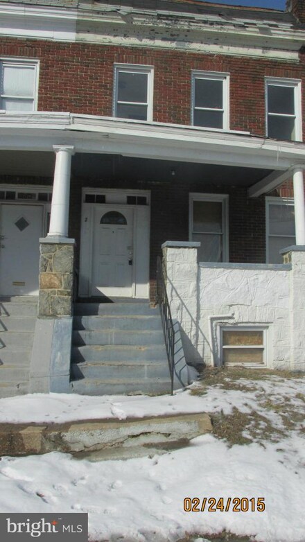 2136 Presstman St, Baltimore, MD 21217