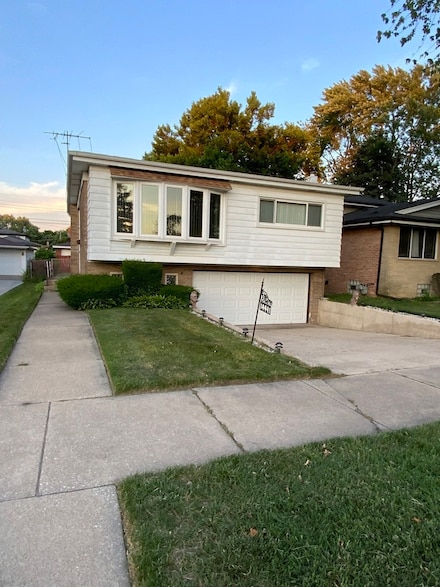 14441 Dante Ave, Dolton, IL 60419