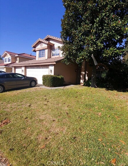 13724 Boston Ct, Fontana, CA 92336
