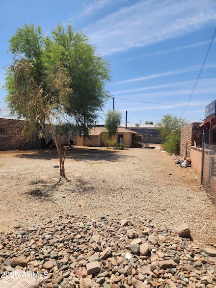 2825 E Adams St, Phoenix, AZ 85034