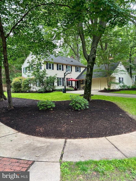 110 Wexford Dr, Cherry Hill, NJ 08003