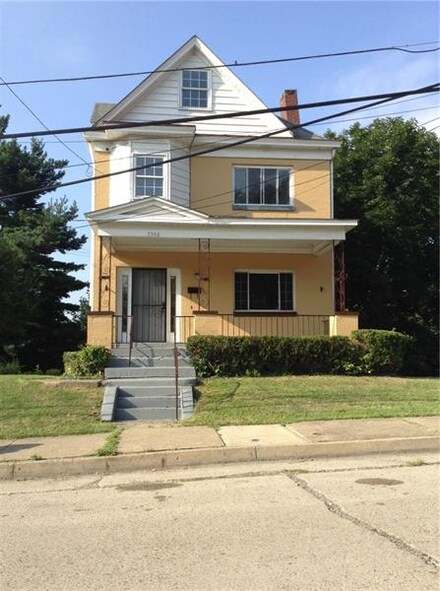 7358 Everton St, Pittsburgh, PA 15206