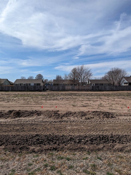 813 N Cedar Downs Cir, Wichita, KS 67235