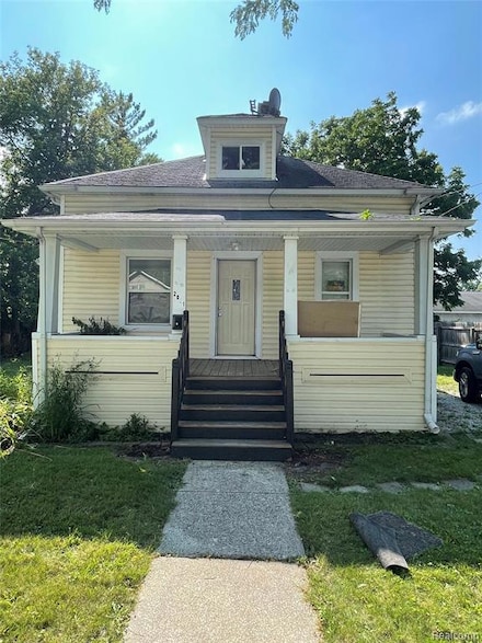 2021 Benjamin St, Saginaw, MI 48602