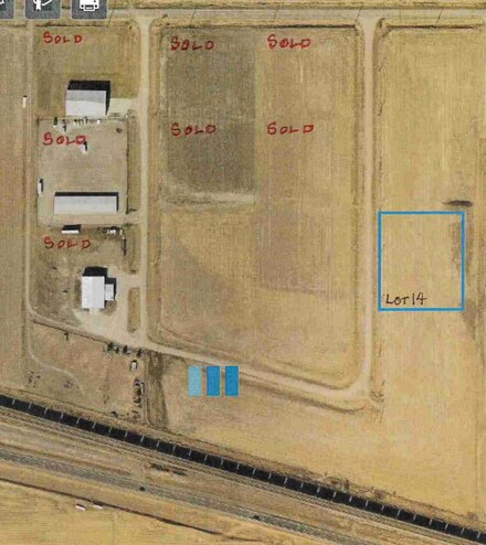 5851 Luxor Dr N, Mayfield, NE 68824