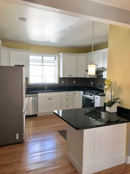 19 Shawmut St Unit 21, Malden, MA 02148