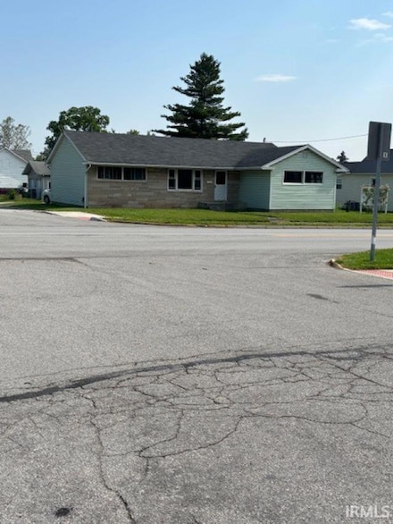 338 W Huntington St, Montpelier, IN 47359