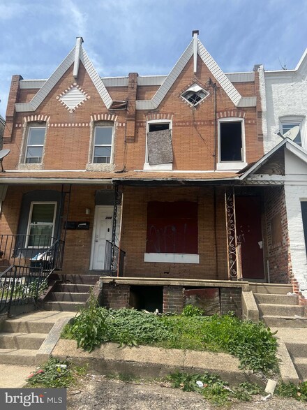 206 W 5th St, Chester, PA 19013