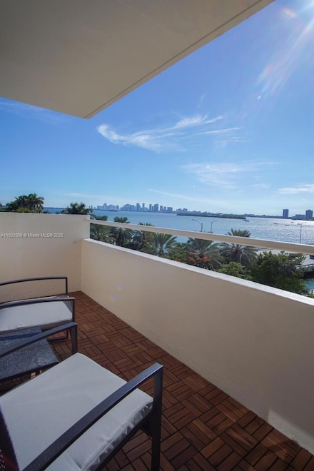 7904 West Dr Unit 501, North Bay Village, FL 33141