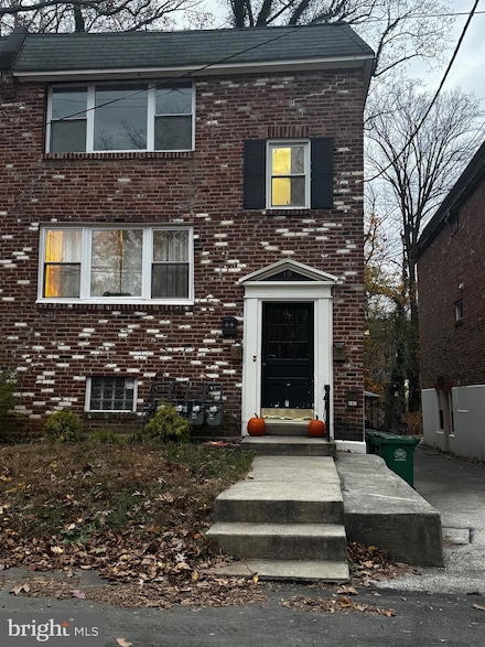 19 W Lincoln St Unit B, Media, PA 19063