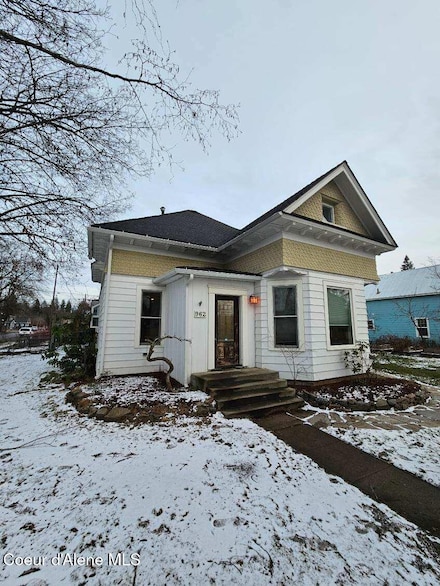 962 N 5th St, Coeur D Alene, ID 83814