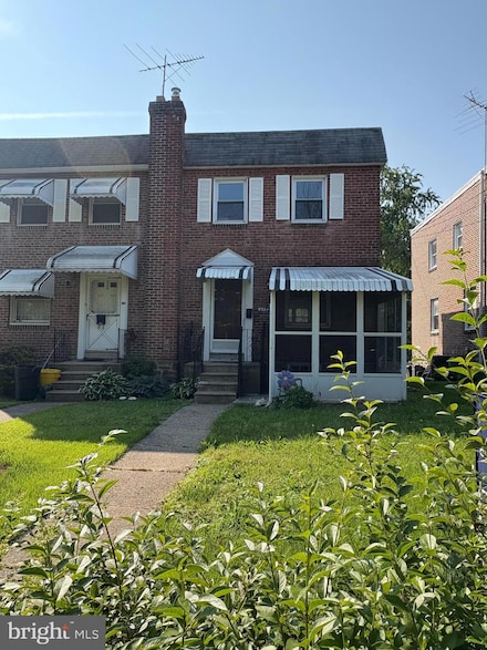 649 Poplar St, Sharon Hill, PA 19079