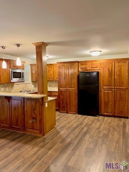 1290 Park Blvd Unit 102, Baton Rouge, LA 70806