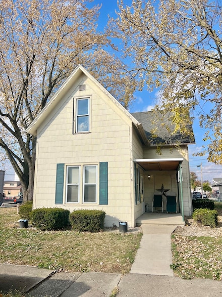 409 W Fayette St, Celina, OH 45822