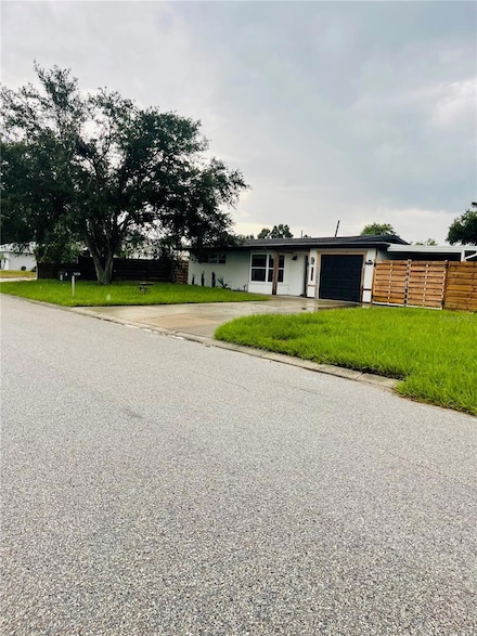 2408 Sunnyside St, Sarasota, FL 34239