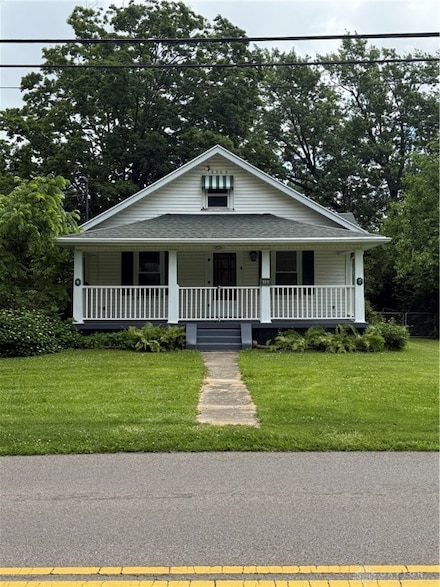 114 N Clayton Rd, New Lebanon, OH 45345