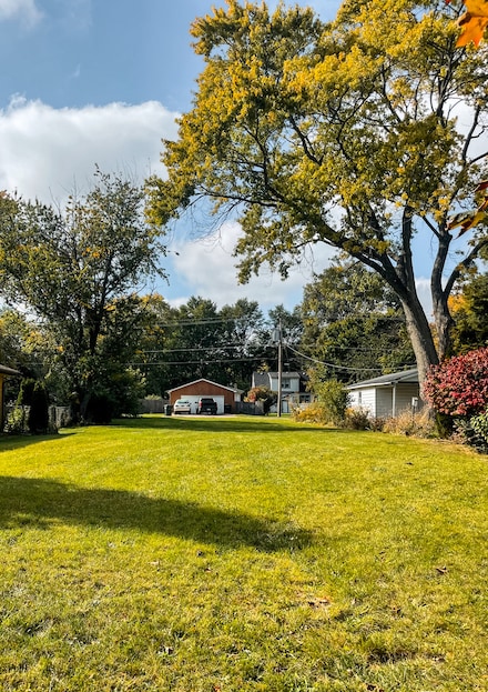 3108 Elisha Ave, Zion, IL 60099