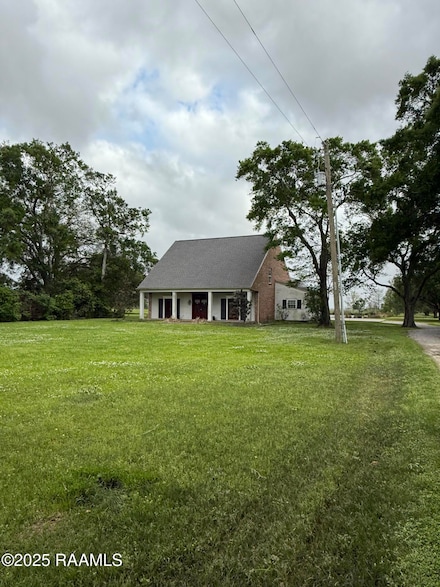 14439 Gladu Rd, Kaplan, LA 70548