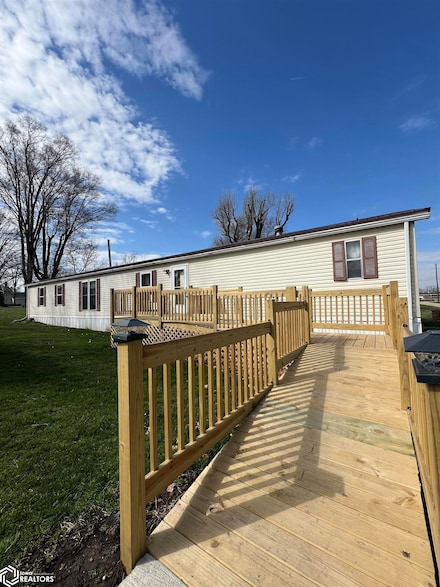 110 Oak St, Gladstone, IL 61437