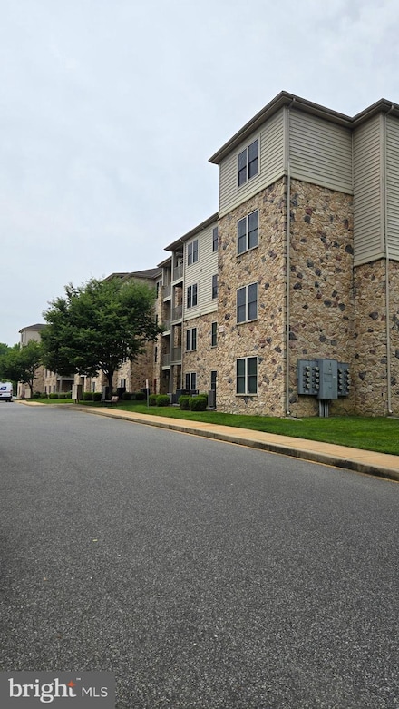 1000 Fountainview Cir Unit 1406, Newark, DE 19713