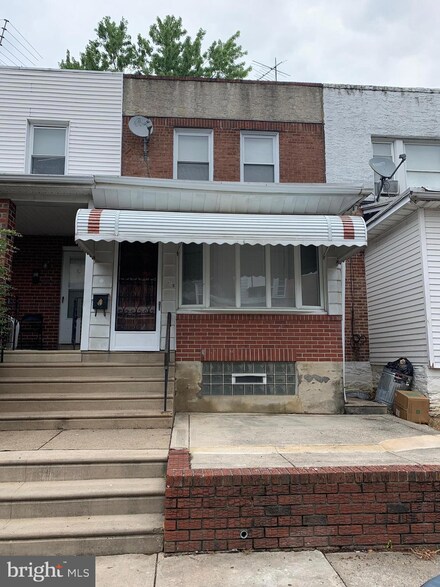 2635 S Muhlfeld St, Philadelphia, PA 19142