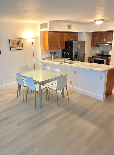 9499 Collins Ave Unit 309, Surfside, FL 33154