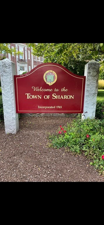 25 Bayberry Dr Unit 1, Sharon, MA 02067