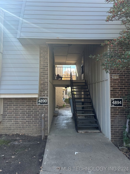 4890 E 68th St Unit 127, Tulsa, OK 74136