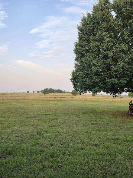3182 Lovers Leap Ln, Gunter, TX 75058