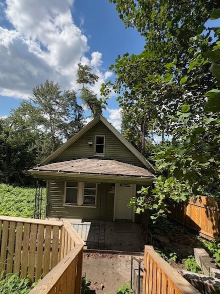 320 Mystic Ave, East Mc Keesport, PA 15035