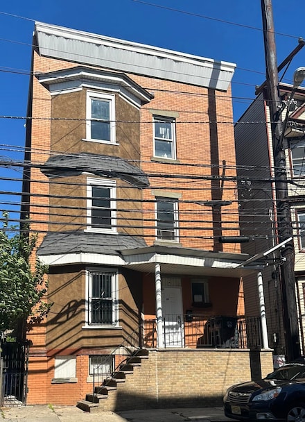 35 Norfolk St Unit 2, Newark, NJ 07103