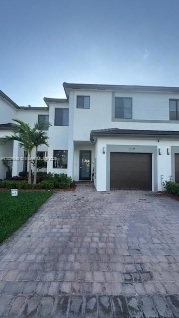 13648 SW 157th Ct, Miami, FL 33196