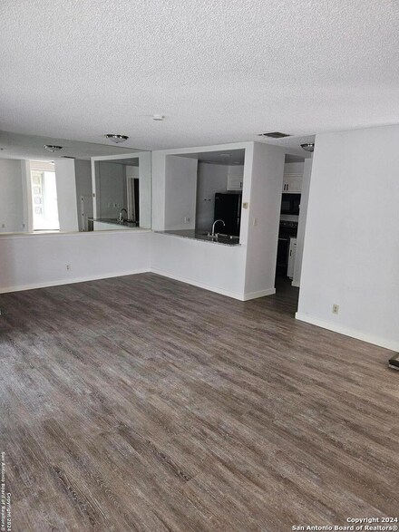 11843 Braesview Unit 806, San Antonio, TX 78213