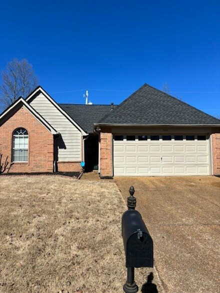 7124 Lindsey Leaf Cove, Cordova, TN 38018