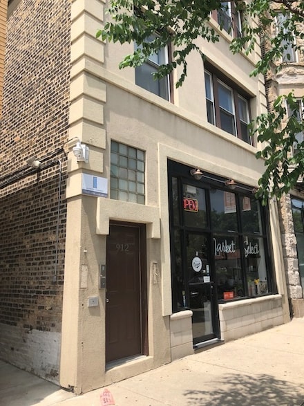 912 N Ashland Ave Unit 2B, Chicago, IL 60622