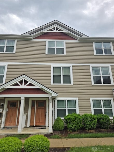 63 Grady Ct, Dayton, OH 45409