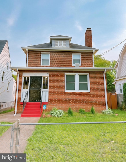541 Mellon St SE, Washington, DC 20032