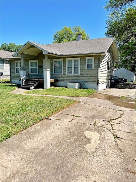 2011 S Broadway St, Pittsburg, KS 66762
