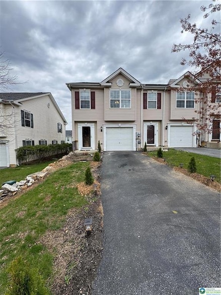717 Trout Creek Ln, Allentown, PA 18103