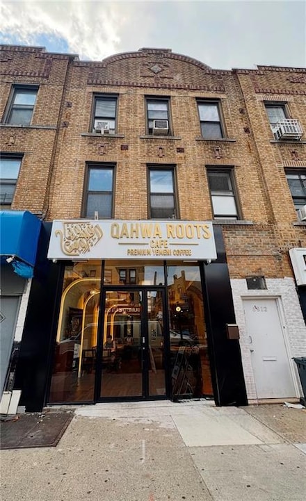 6812 3rd Ave, Brooklyn, NY 11220