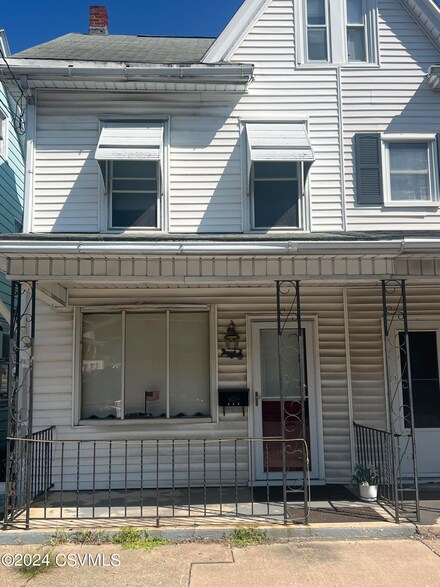 311 W Pine St, Shamokin, PA 17872