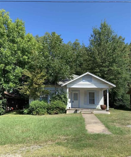2512 W Martin St, Conway, AR 72034