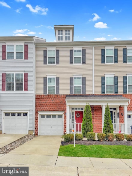 1592 Dorothy Ln, Woodbridge, VA 22191