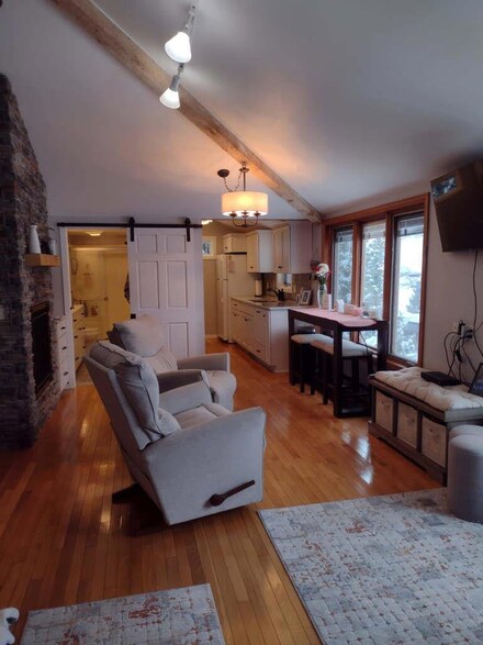 3539 N Duluth Ave Unit 2, Sturgeon Bay, WI 54235