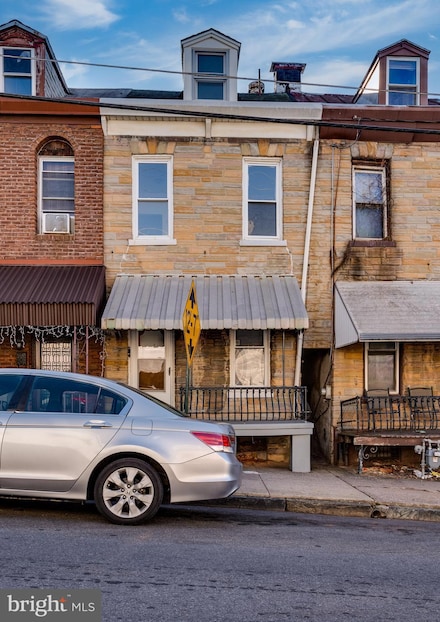 1138 Elm St, Reading, PA 19604