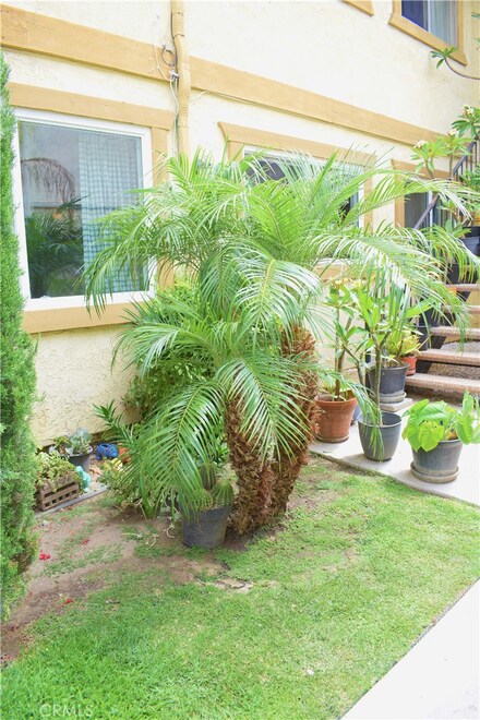 21828 Belshire Ave Unit 13, Hawaiian Gardens, CA 90716